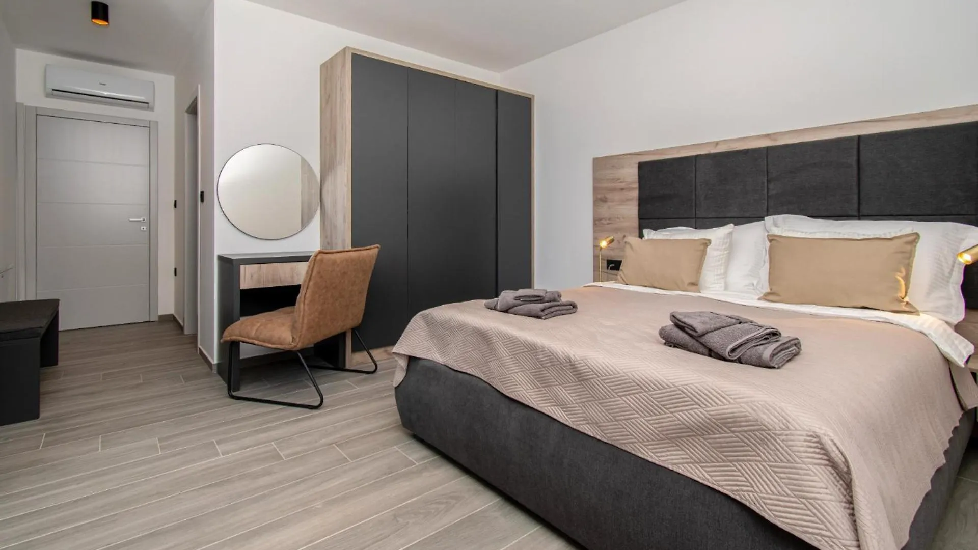 Villa Infinity Gem In Medulin, Istria